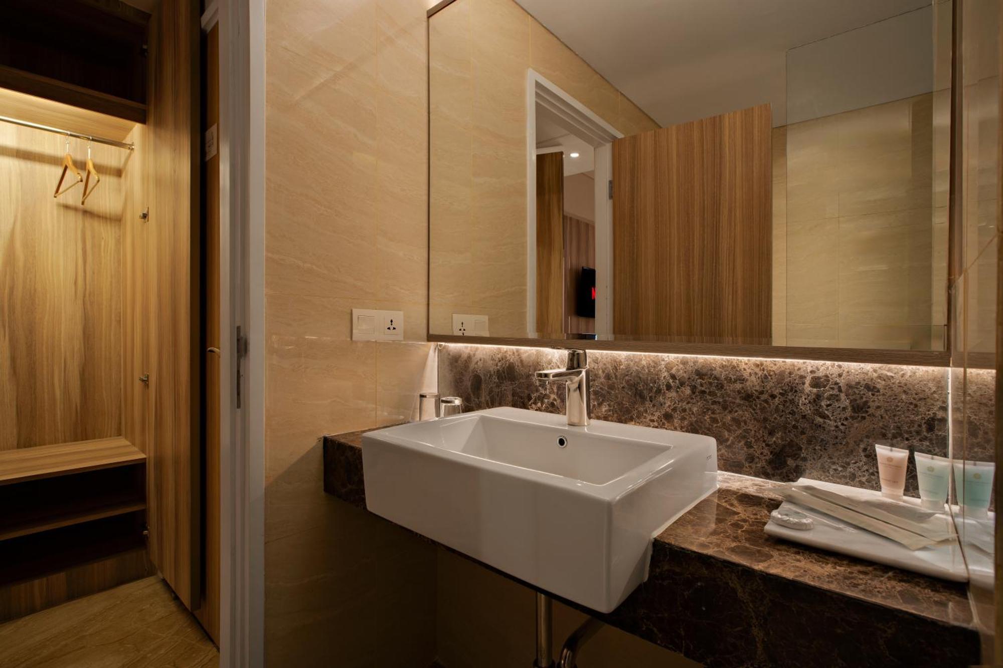Grand Orchardz Hotel Kemayoran Jakarta Eksteriør billede